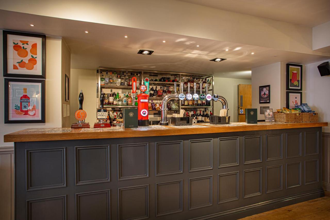 The White Horse Hotel, Romsey, Hampshire Εξωτερικό φωτογραφία