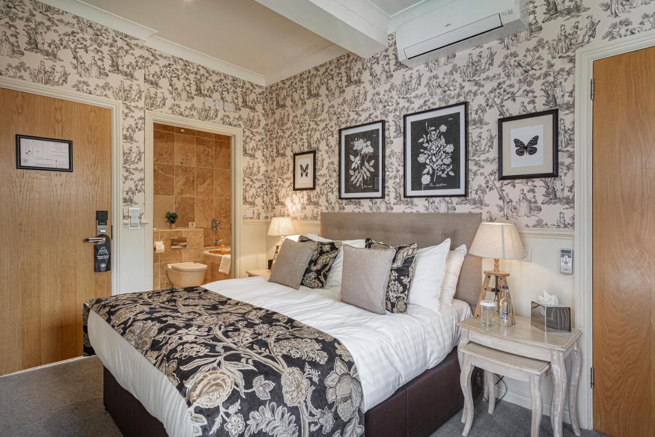 The White Horse Hotel, Romsey, Hampshire Εξωτερικό φωτογραφία