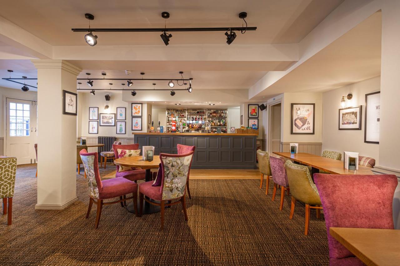 The White Horse Hotel, Romsey, Hampshire Εξωτερικό φωτογραφία